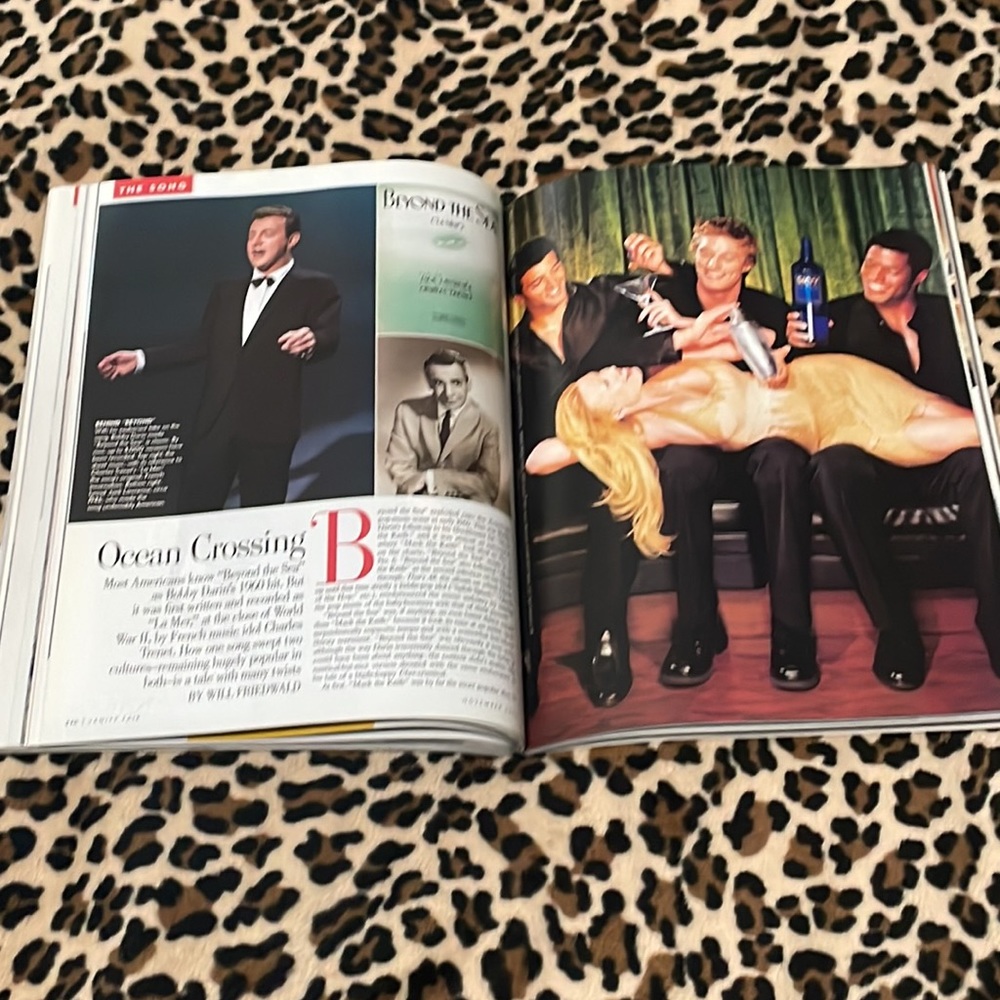 2002 Vanity Fair The Music Issue ๐ถ November JLo Gwen Stefani Alicia Keys Crow - Picture 11 of 17
